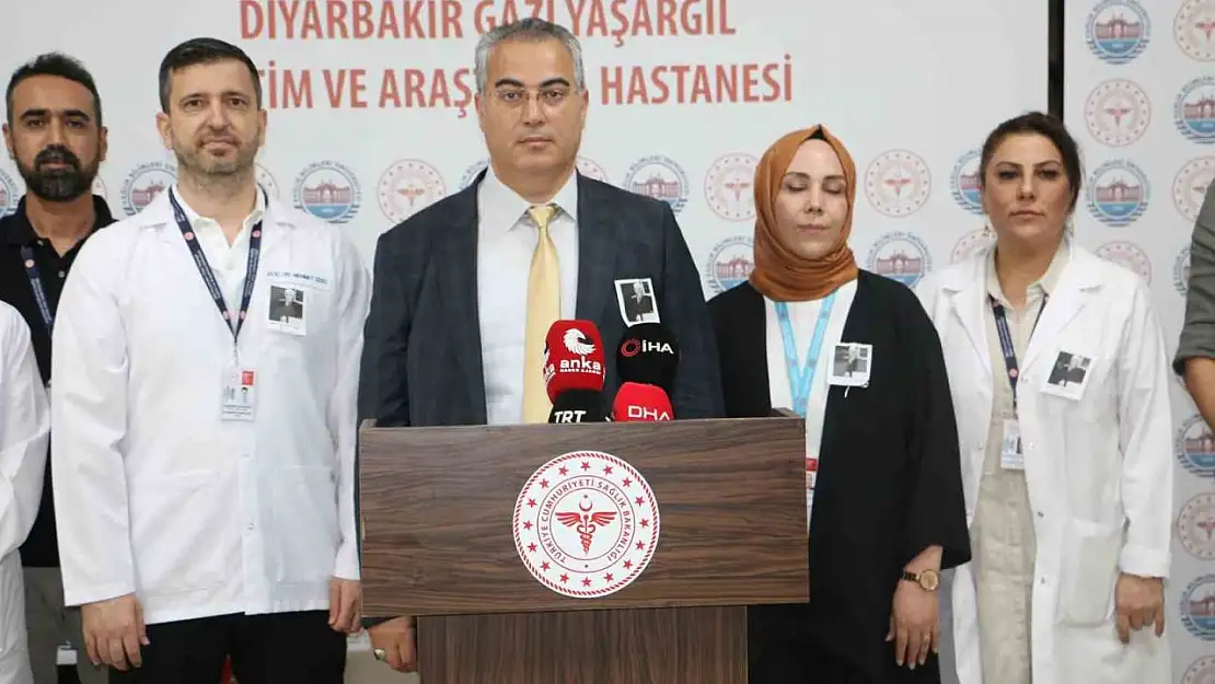 'Yüzyılın En İyi Beyin Cerrahı' seçilen Prof. Dr. Gazi Yaşargil, Diyarbakır'da anıldı