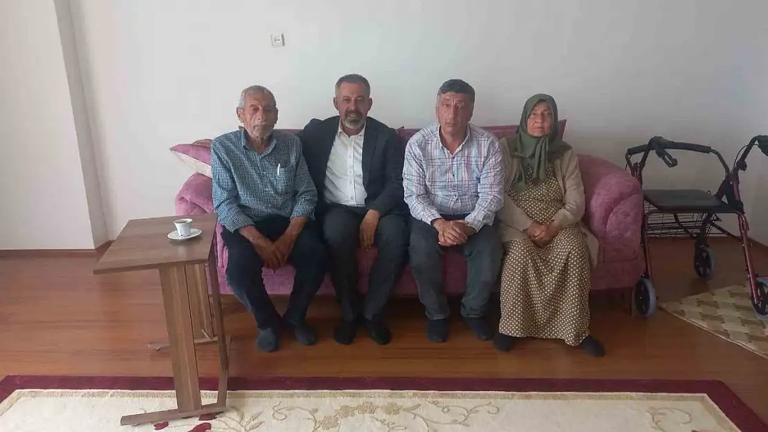 DİKO Başkanı Yüksel, hayatını kaybeden gazetecinin ailesine ziyarette bulundu
