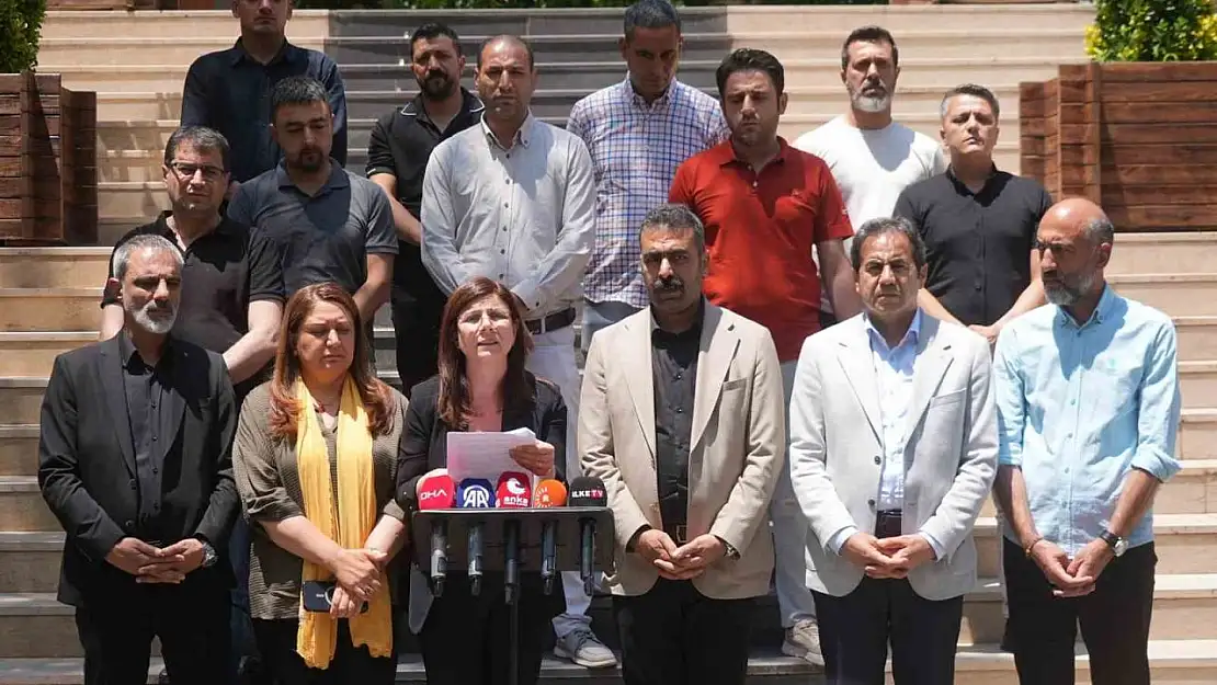 Diyarbakır Büyükşehir Belediye Başkanı Küçük'ten 4 kişinin hayatını kaybettiği yangına ilişkin açıklama