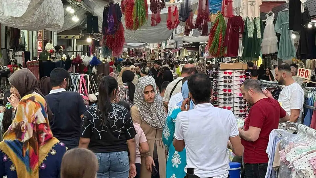 Diyarbakır'da Kurban Bayramı öncesi alışveriş yoğunluğu