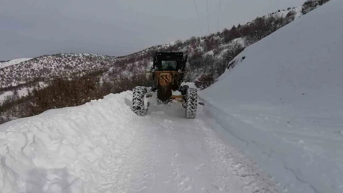 Elazığ'da 505 köy yolu ulaşıma kapandı