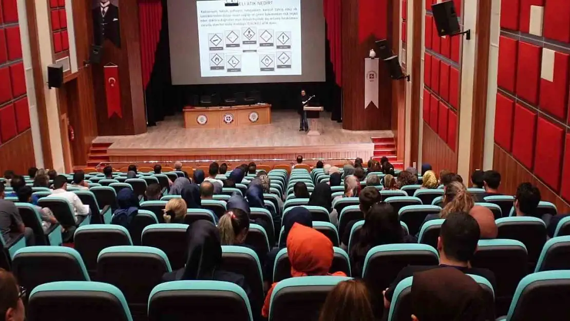 Elazığ'da tehlikeli madde ve tıbbi atık yönetimi eğitimi