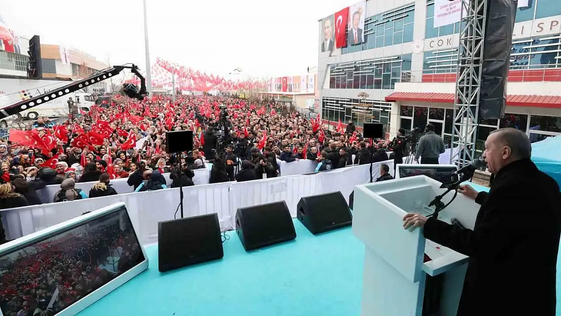 Erdoğan: 'Söz verdiğimiz üzere, 2024 yılı sonu itibariyle konutlarımızın yüzde 40'ını tamamlamış durumdayız'