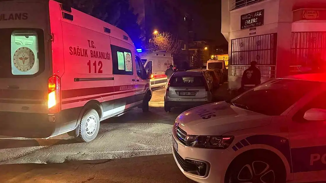 Malatya'da esnaf ile müşteri tartışması kanlı bitti: 3 yaralı