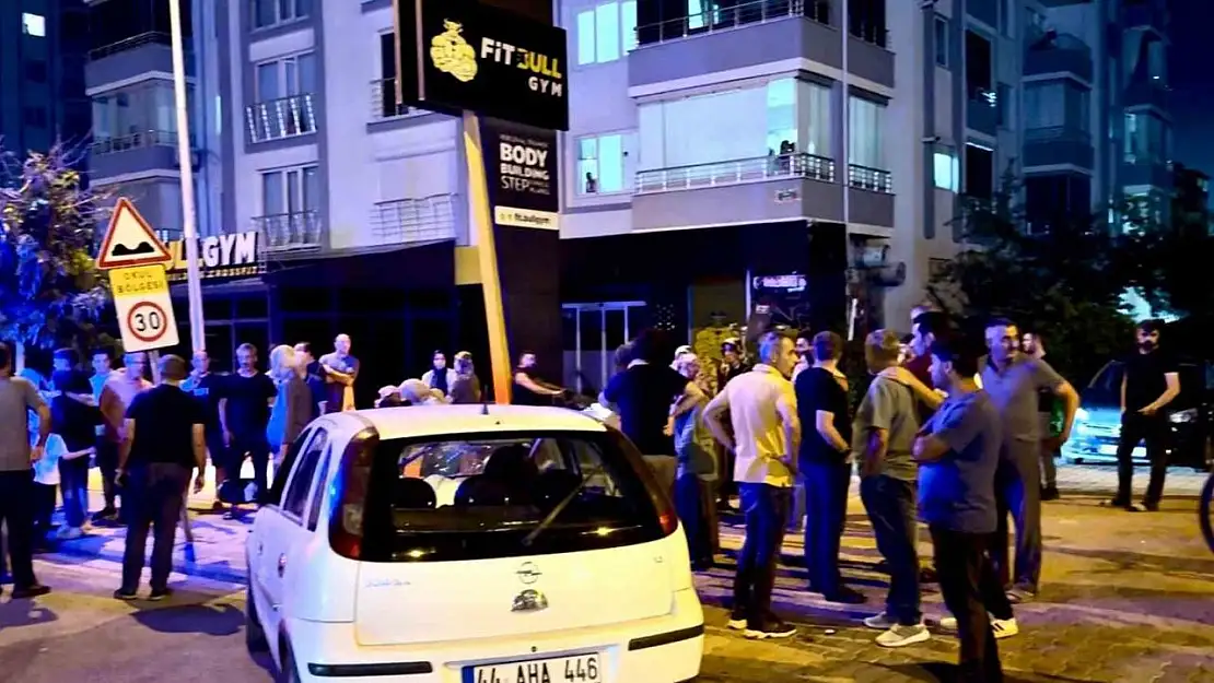 Malatya'da iki otomobil çarpıştı: 8 yaralı