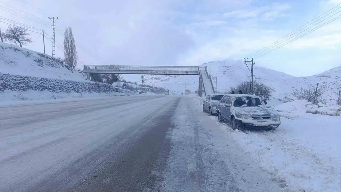 Malatya'da kar yağışı hayatı olumsuz etkiliyor