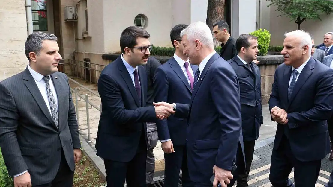 Ticaret Bakanı Bolat, Diyarbakır'da bir takım ziyaretlerde bulundu