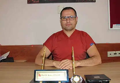Kadın Hastalıkları Uzmanı Prof. Dr. Atılgan: 'Covid-19 aşısı sonrası bazı kadınlarda adet döngüsünde bir günlük uzama gözlemlenmiştir'