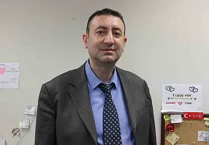 Prof. Dr. Aydın: 'Anne ve bebeğin sağlığını tehdit eden tehdit eden bir durumu yoksa normal doğumu tercih etmek gerekiyor'