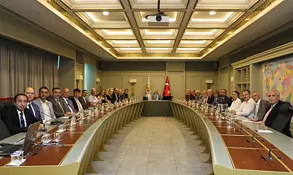 Atik: ''Vicdanlı çözümler üretecek kişilerle yol almalıyız''