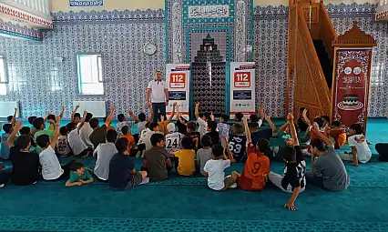 Elazığ'da 112 ekipleri yaz Kur'an kursu öğrencilerini bilgilendirdi