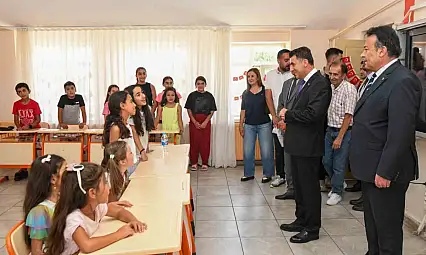 Tunceli'de halı saha bakım onarım protokolü