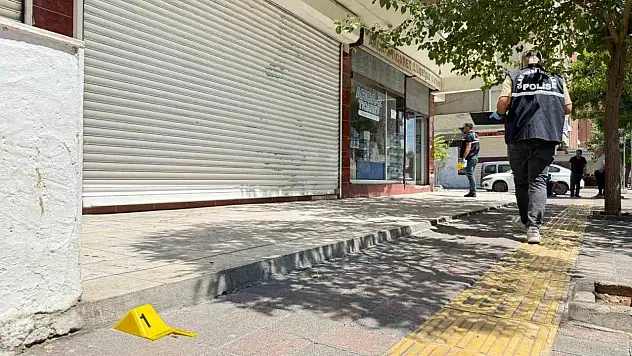 Diyarbakır'da 12 kişinin yaralandığı silahlı kavgaya ilişkin 5 tutuklama