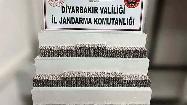 Diyarbakır'da uyuşturucu operasyonu: 5 şahsın üzerinden 13 bin 552 adet sentetik hap çıktı