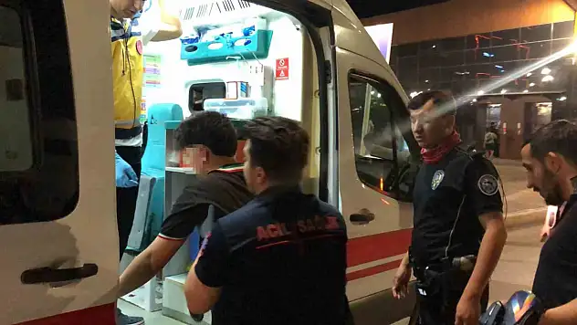 Elazığ'da bıçaklanan 14 yaşındaki çocuk yaralandı