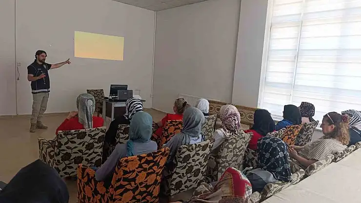 'En iyi polis annedir' eğitimi Vefa Konağı'nda verildi