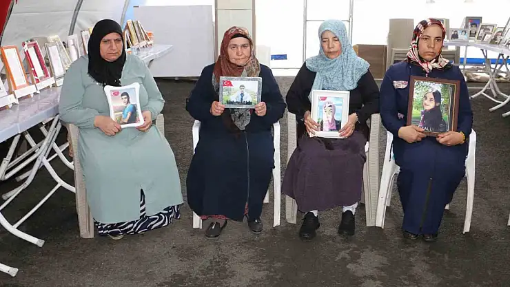 21 bayramdır evlatlarının yolunu gözlüyorlar: Diyarbakır annelerinin umutlu bekleyişi sürüyor
