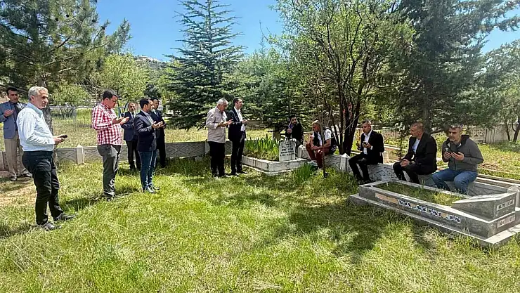 Ahmet Aytar Elazığ'da kabri başında anıldı