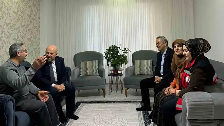 Aile ve Sosyal Hizmetler Bakanlığı personeli şehit aileleri ile iftarda buluştu