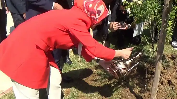 Aile ve Sosyal Hizmetler Bakanı Göktaş, Tunceli'de