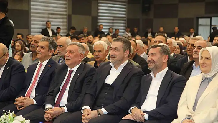 AK Parti Elazığ İl Teşkilatı'nda bayramlaşma