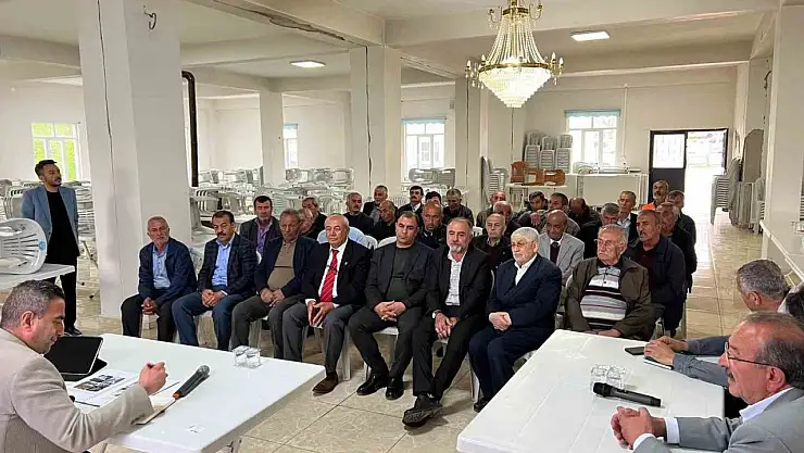 Akçadağ'da Başkan Ulutaş'ın vatandaşla buluşmaları devam ediyor