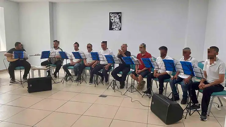 AMATEM hastalarından konser