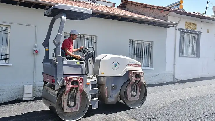 Aşağıbağlar Mahallesi'nde yol konforu artıyor
