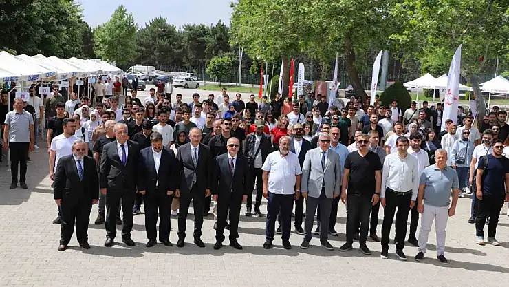 AÜB Tanıtım ve Tercih Fuarı FÜ'nün ev sahipliğinde gerçekleştirildi