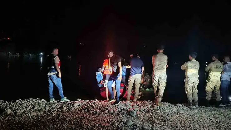 Balık tutmak için nehre giren şahıs akıntıya kapıldı, arama çalışması başlatıldı