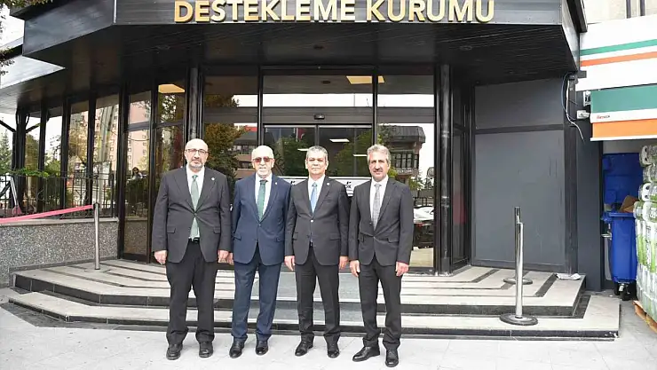 Başkan Dumandağ, 'Elazığ için üretmeye, gelişmeye ve ortak akılla çalışmaya devam edeceğiz'