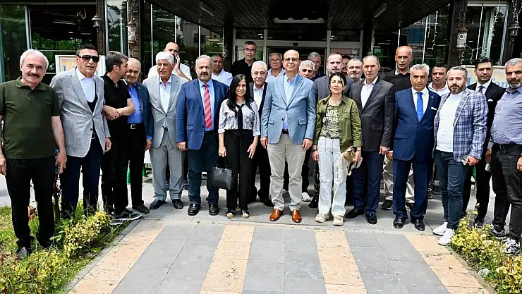 Başkan Geçit, 'Yeşilyurtspor'un Şampiyonluğu Malatya'da Kenetlenmeyi Sağladı'