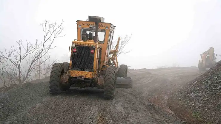 Battalgazi Belediyesi'nden 3 kilometrelik yol iyileştirmesi