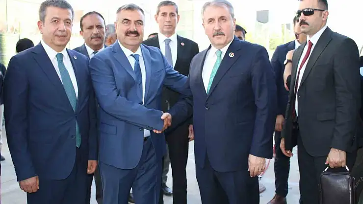 BBP Genel Başkanı Destici, kanaat önderi Arslan ile bir araya geldi