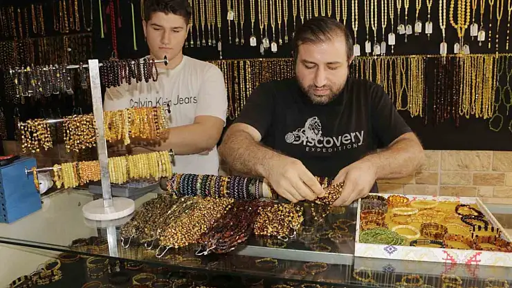 Bir taştan fazlası: Damla kehribarın faydaları saymakla bitmiyor