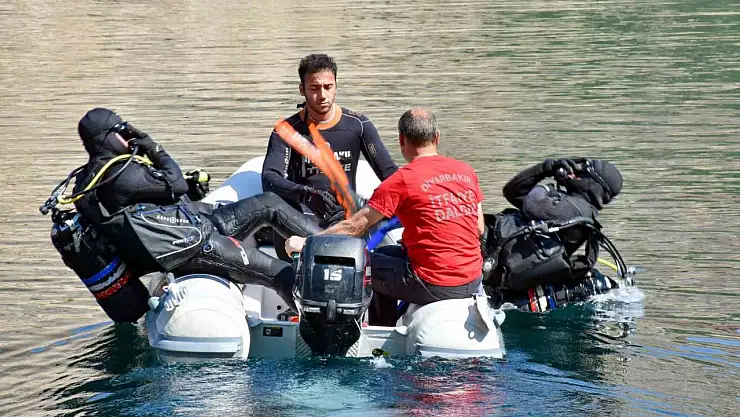 Dicle Barajı'nda arama kurtarma tatbikatı