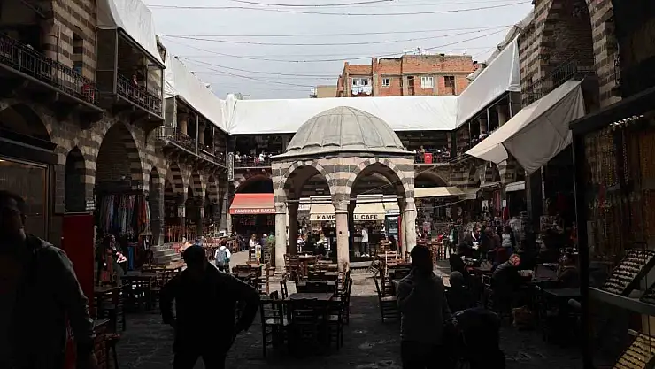 Diyarbakır 9 günlük bayram tatilinde 300 bine yakın ziyaretçi ağırladı