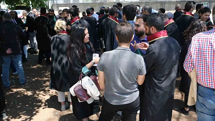 Diyarbakır Barosu'ndan silahlı saldırıya uğrayan meslektaşları için açıklama