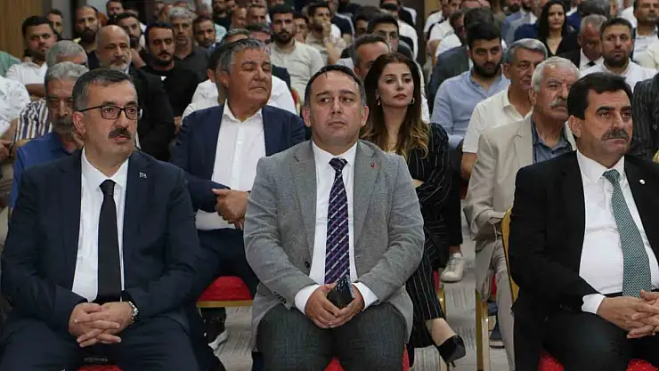 Diyarbakır'da 'SANTEK Zirvesi Sanayici İstişare Toplantısı' düzenlendi