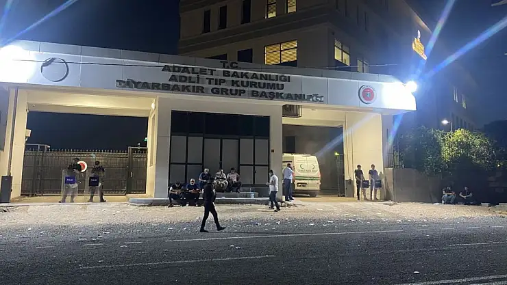 Diyarbakır'da bir kadın evinde ölü bulundu, kocası gözaltına alındı