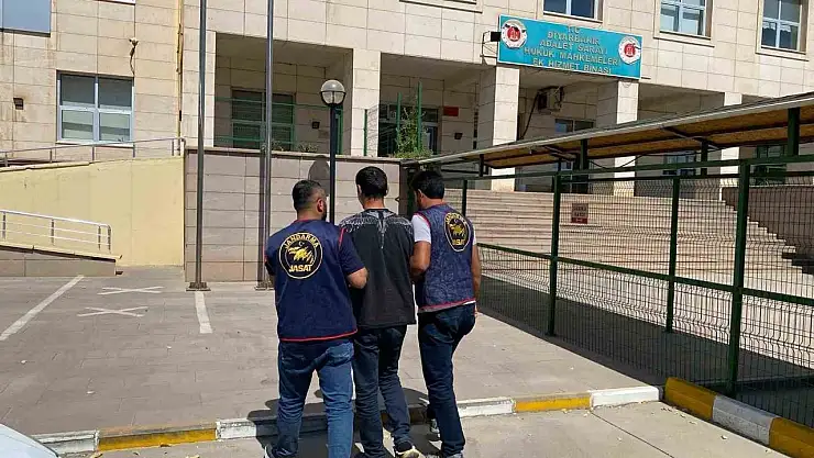 Diyarbakır'da haklarında kesinleşmiş hapis cezası bulunan 47 kişi yakalandı