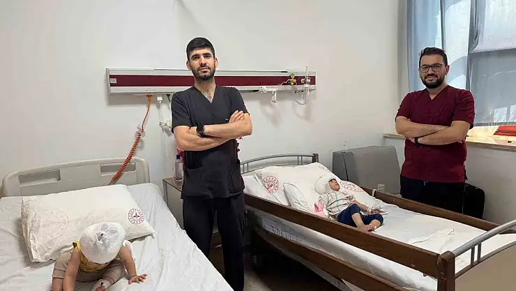 Diyarbakır'da iki hastanın biyonik kulak ameliyatı yapıldı