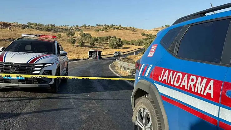 Diyarbakır'da kadınları taşıyan minibüs devrildi: 1 ölü, 15 yaralı
