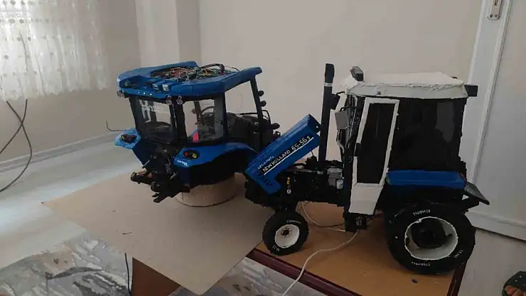 Diyarbakır'da liseli kaşif, maket traktörlerle gerçeğinin birebirini yapıyor