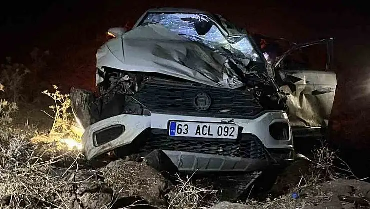 Diyarbakır'da otomobil şarampole devrildi: 1 ölü, 3 yaralı