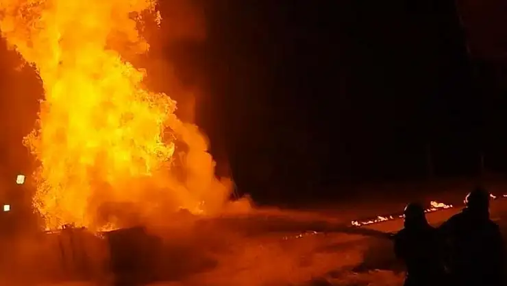 Diyarbakır'da petrol kuyusunda yangın: 3'ü ağır, 8 yaralı