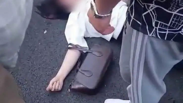 Diyarbakır'da pikabın çarptığı kadın ağır yaralandı