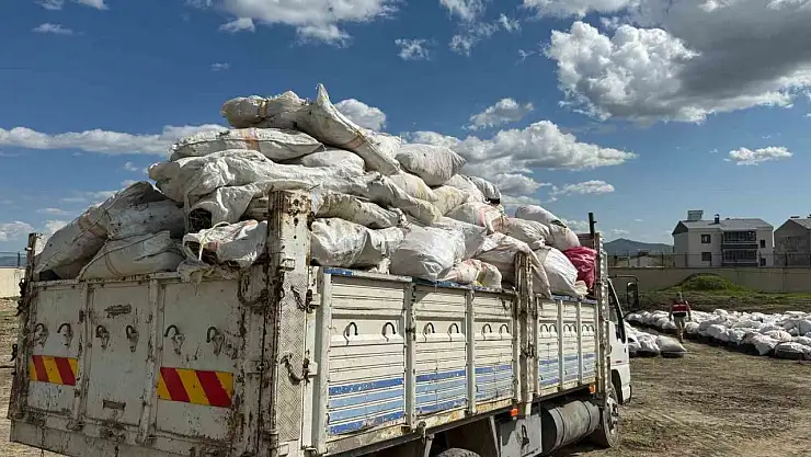 Diyarbakır'da piyasa değeri 10 milyar lirayı bulan 20 tondan fazla uyuşturucu imha edildi
