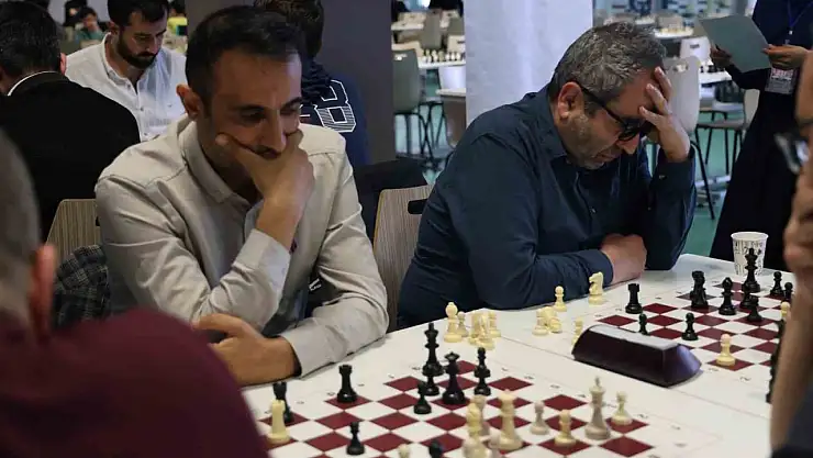 Diyarbakır'da satranç turnuvasına 17 ilden 150 sporcu katıldı