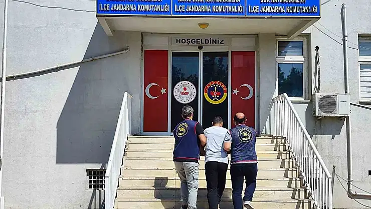 Diyarbakır'da toplam 45 yıl hapis cezası bulunan 2 zanlı yakalandı